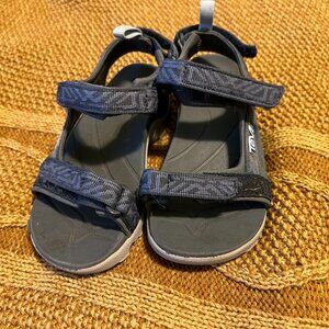 Teva Sandal Kids Size 12
